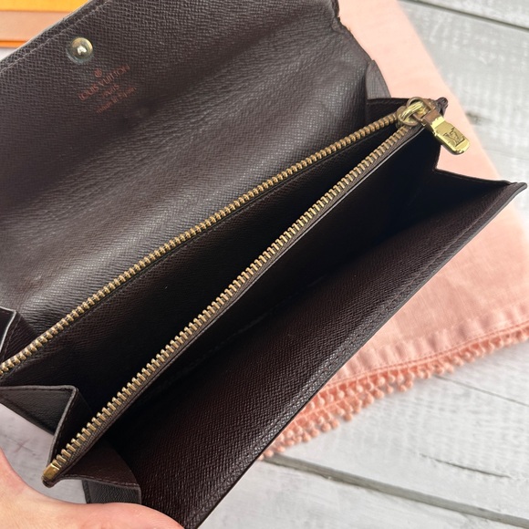 AUTHENTIC LOUIS VUITTON Monogram Porte-Monnaie Billets Tresor Wallet. - Picture 2 of 16